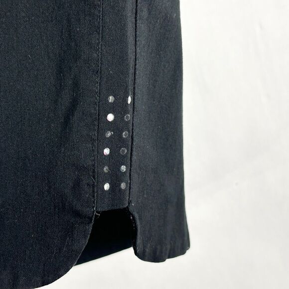 Avenue Plus Size 26 Shorts Black Studded Pull On High Rise 12 Inch Stretch 201 - Picture 5 of 8